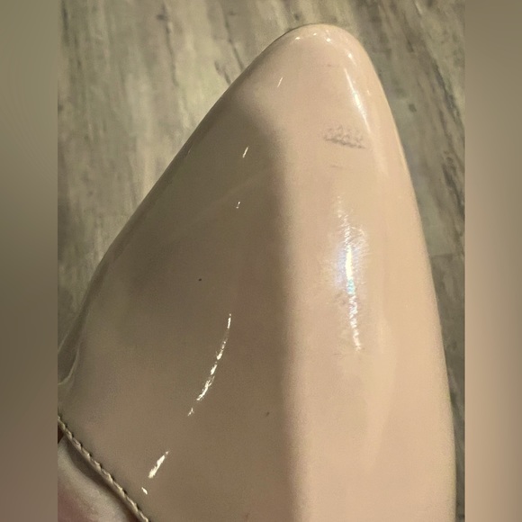 Kelly & Katie Fassi Nude Wedge - Picture 9 of 9